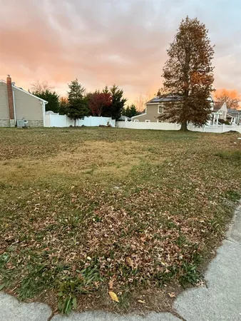 $455,000 | 3051 Grand Avenue, Baldwin, NY 11510