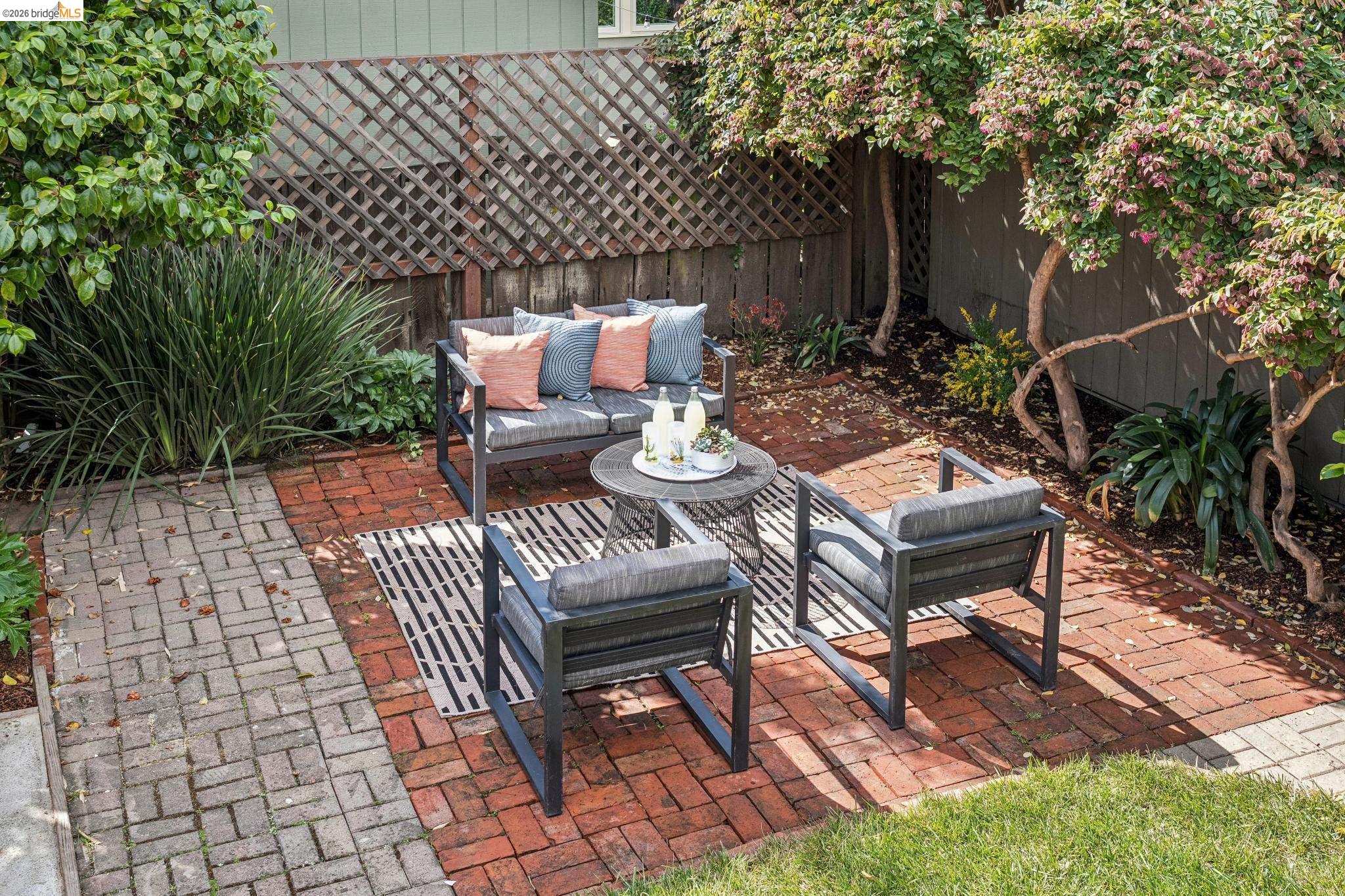 858 Neilson Street Berkeley, CA 94707 - Photo 28 of 38