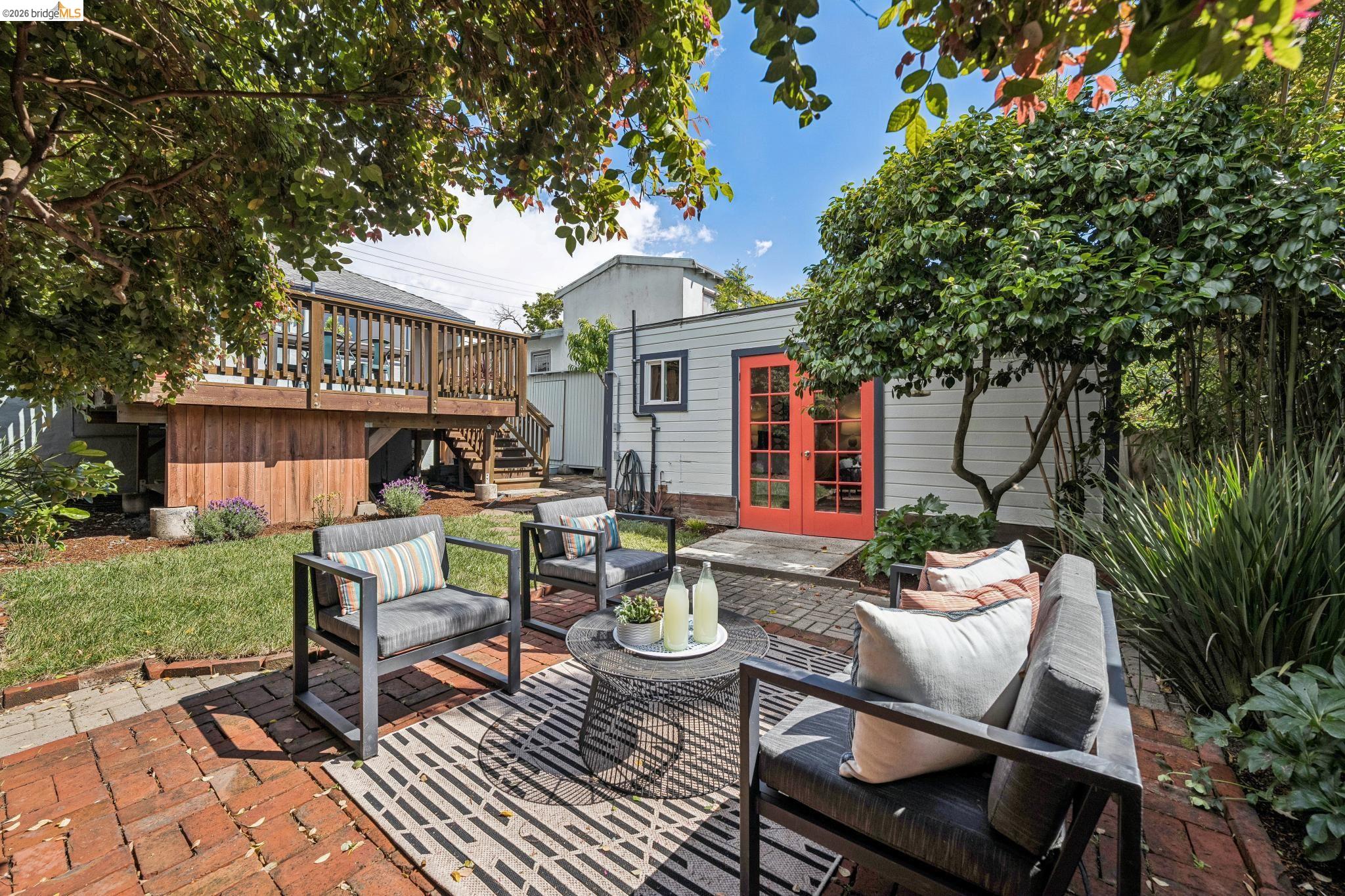 858 Neilson Street Berkeley, CA 94707 - Photo 30 of 38