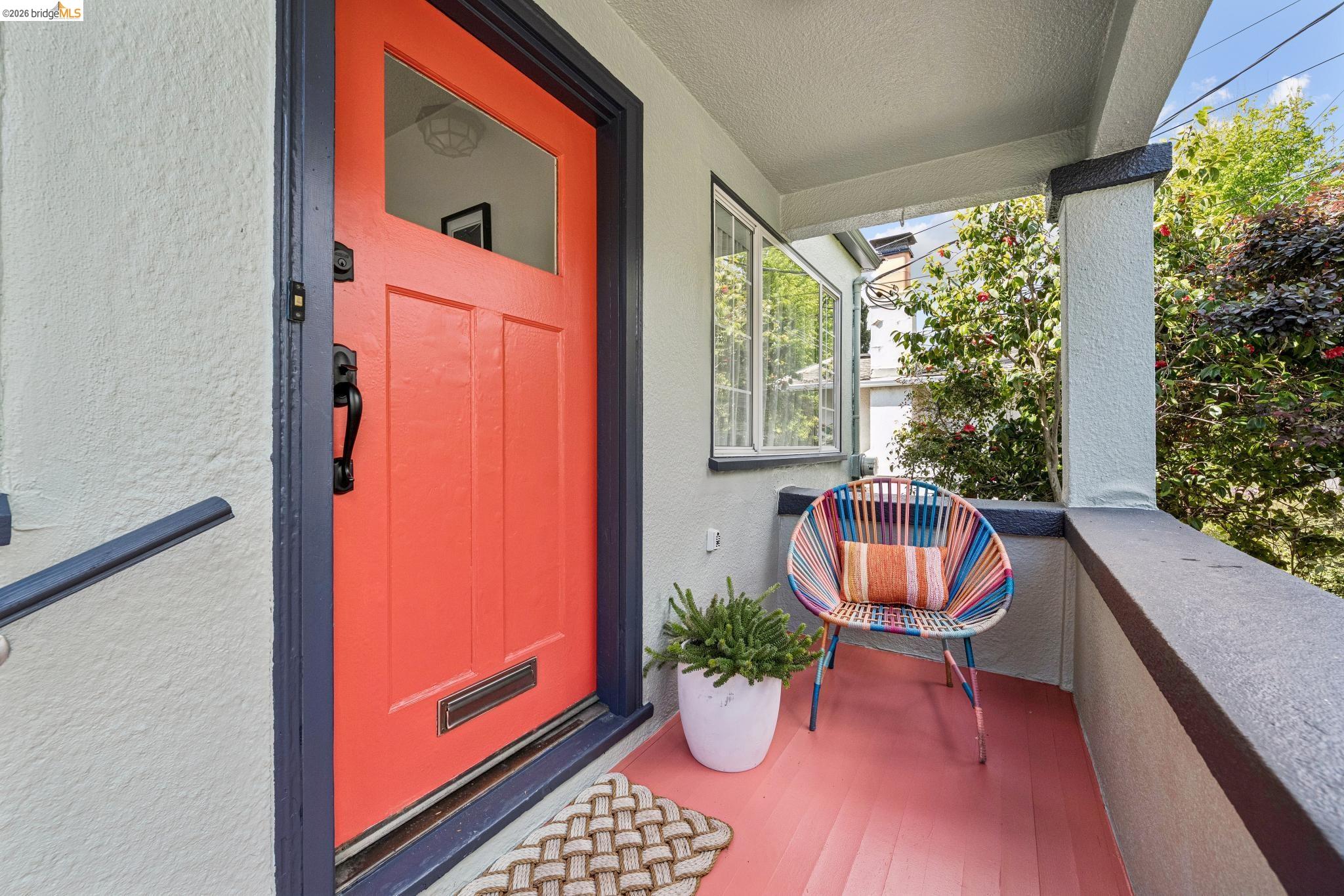 858 Neilson Street Berkeley, CA 94707 - Photo 4 of 38