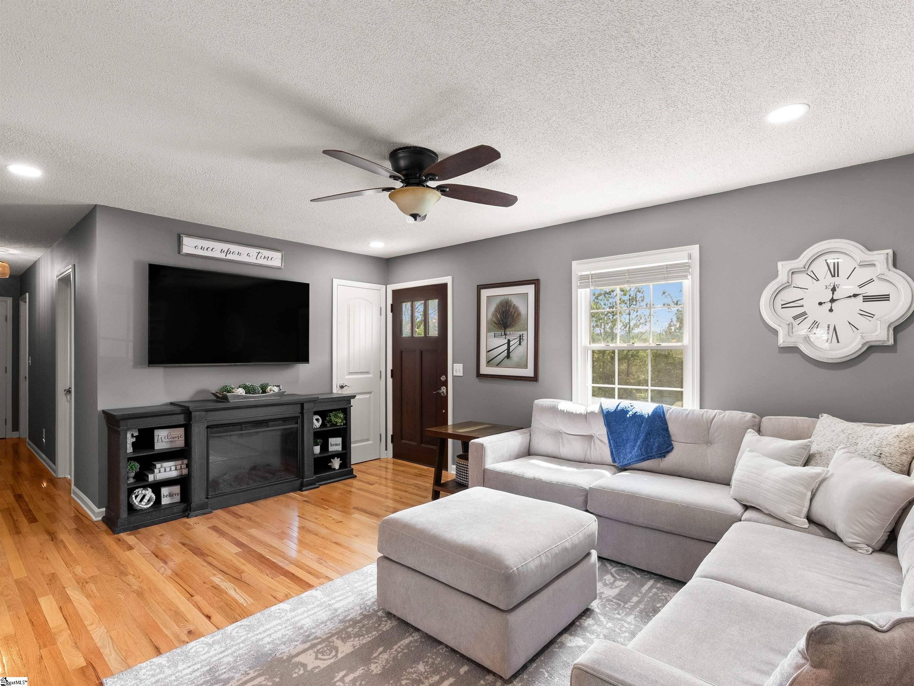 10300 Reidville Road Greer, SC 29651 - Photo 11 of 35