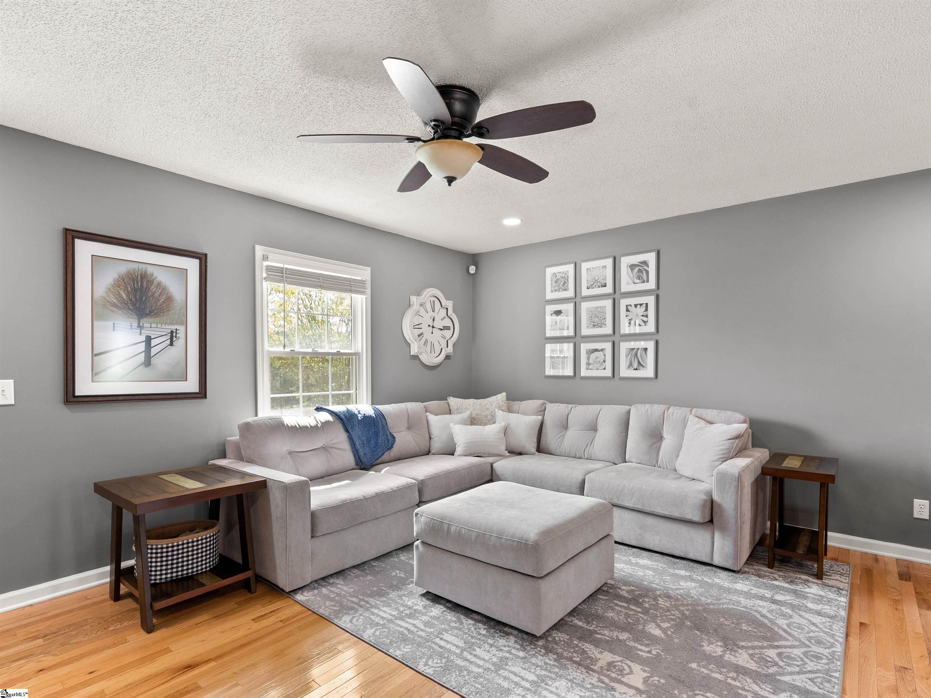 10300 Reidville Road Greer, SC 29651 - Photo 8 of 35