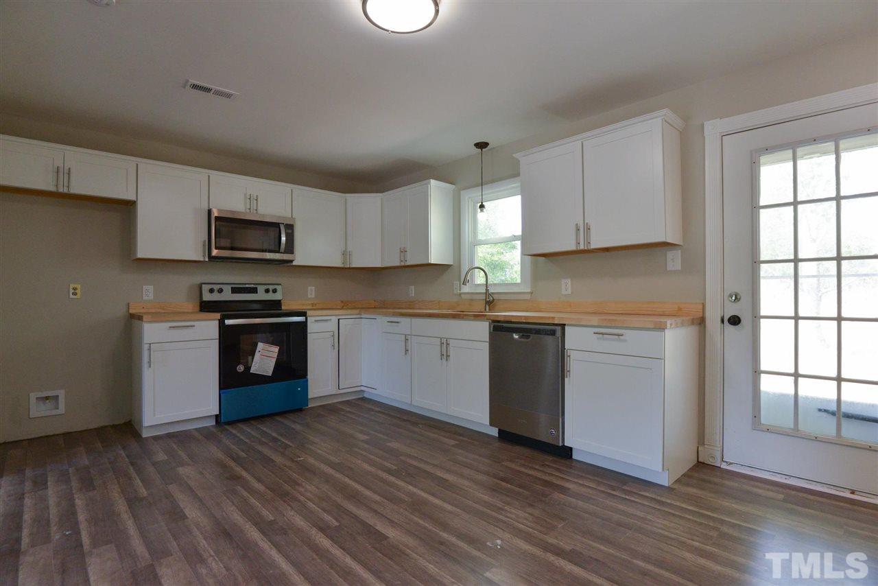 64 Crestview Place Spring Lake, NC 28390 - Photo 6 of 17 Gallery Image 6