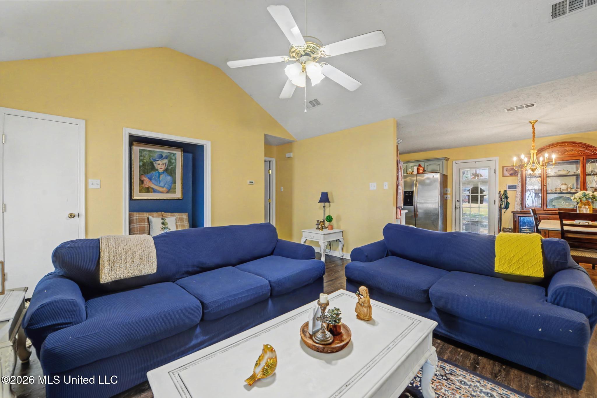 3282 Dean Nursery Road Lucedale, MS 39452 - Photo 6 of 25 Living room 3