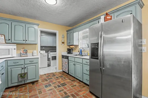 $218,500 | 3282 Dean Nursery Road, Lucedale, MS 39452