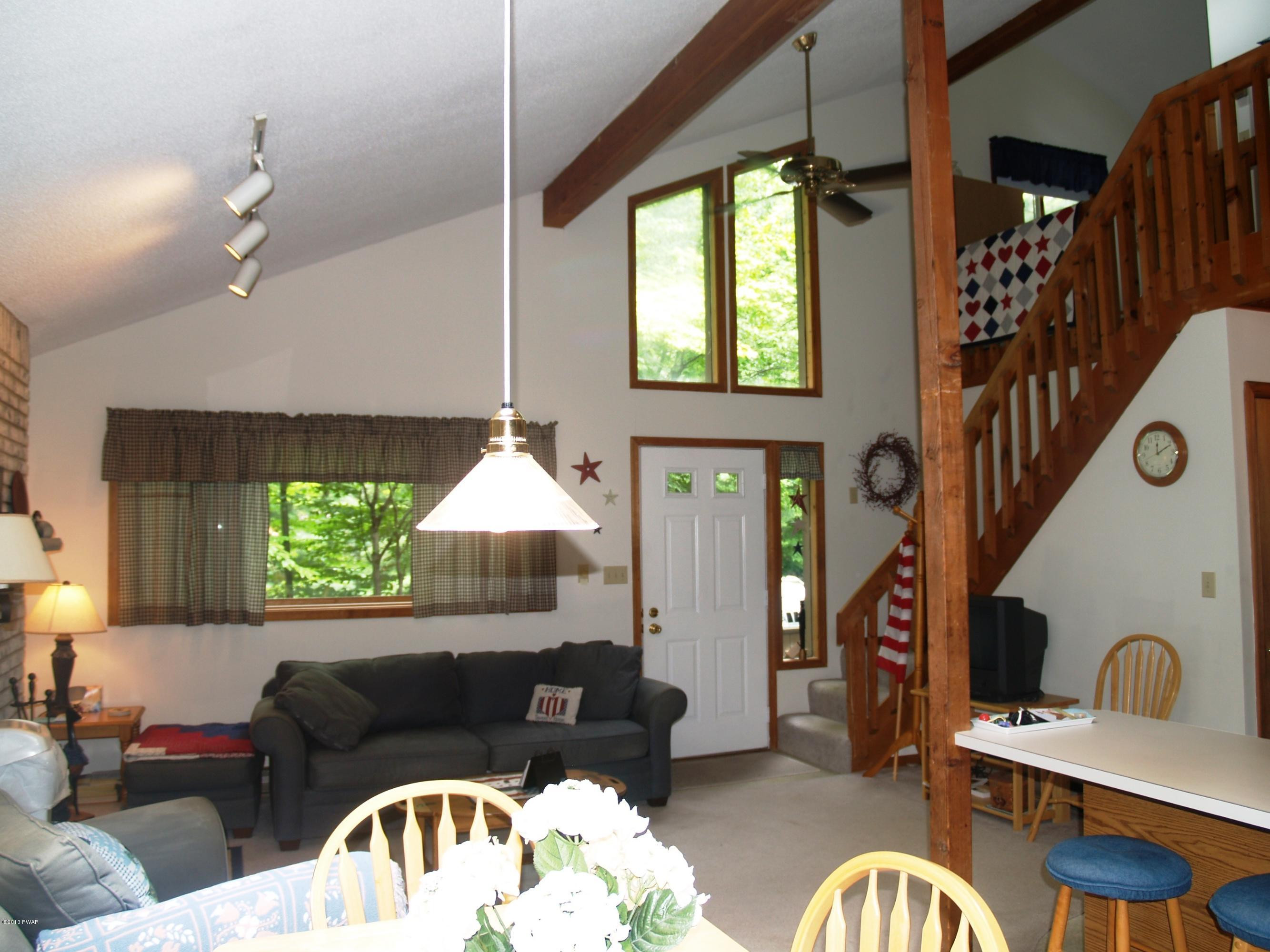211 Ridgewood Circle Lake Ariel, PA 18436 - Photo 9 of 21