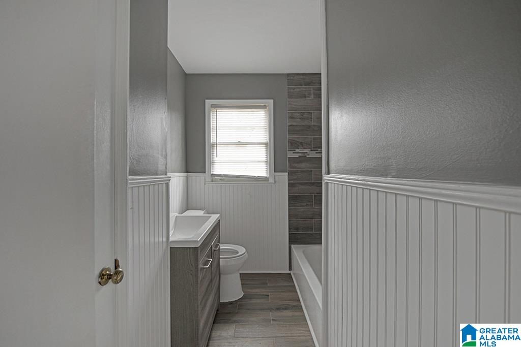 409 11th Street Midfield, AL 35228 - Photo 14 of 25