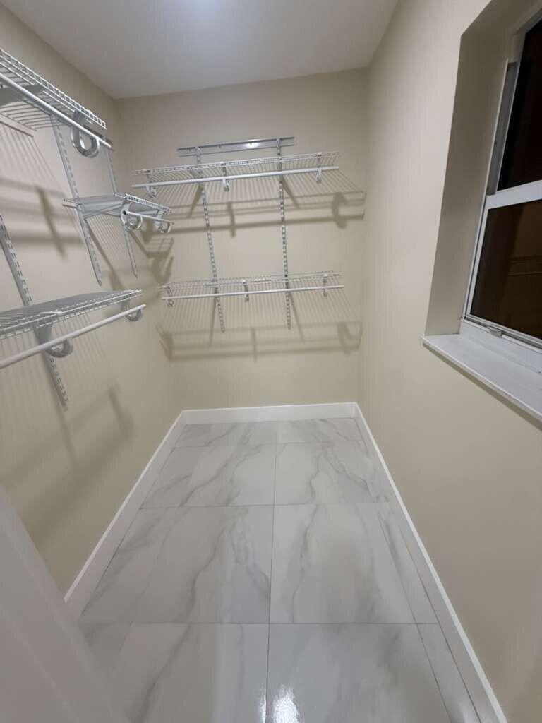 3373 Southwest 7th Street Miami, FL 33135 - Photo 11 of 22 2691f0c5-447e-4480-a4b3-dd9ea4095405