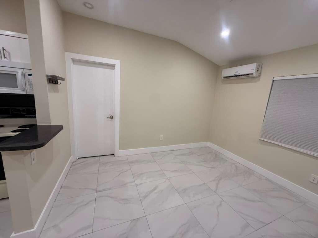 3373 Southwest 7th Street Miami, FL 33135 - Photo 13 of 22 6509a862-f454-448e-810f-c162118a873a