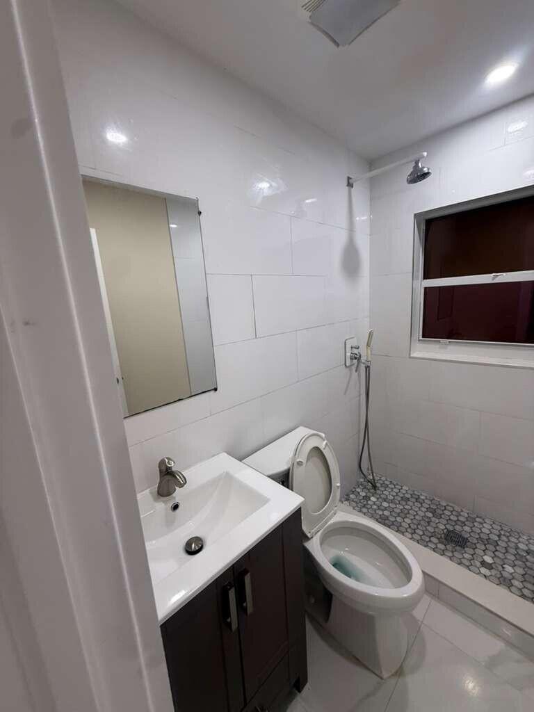 3373 Southwest 7th Street Miami, FL 33135 - Photo 6 of 22 16d7f976-c786-4f65-90e3-293c461c115d