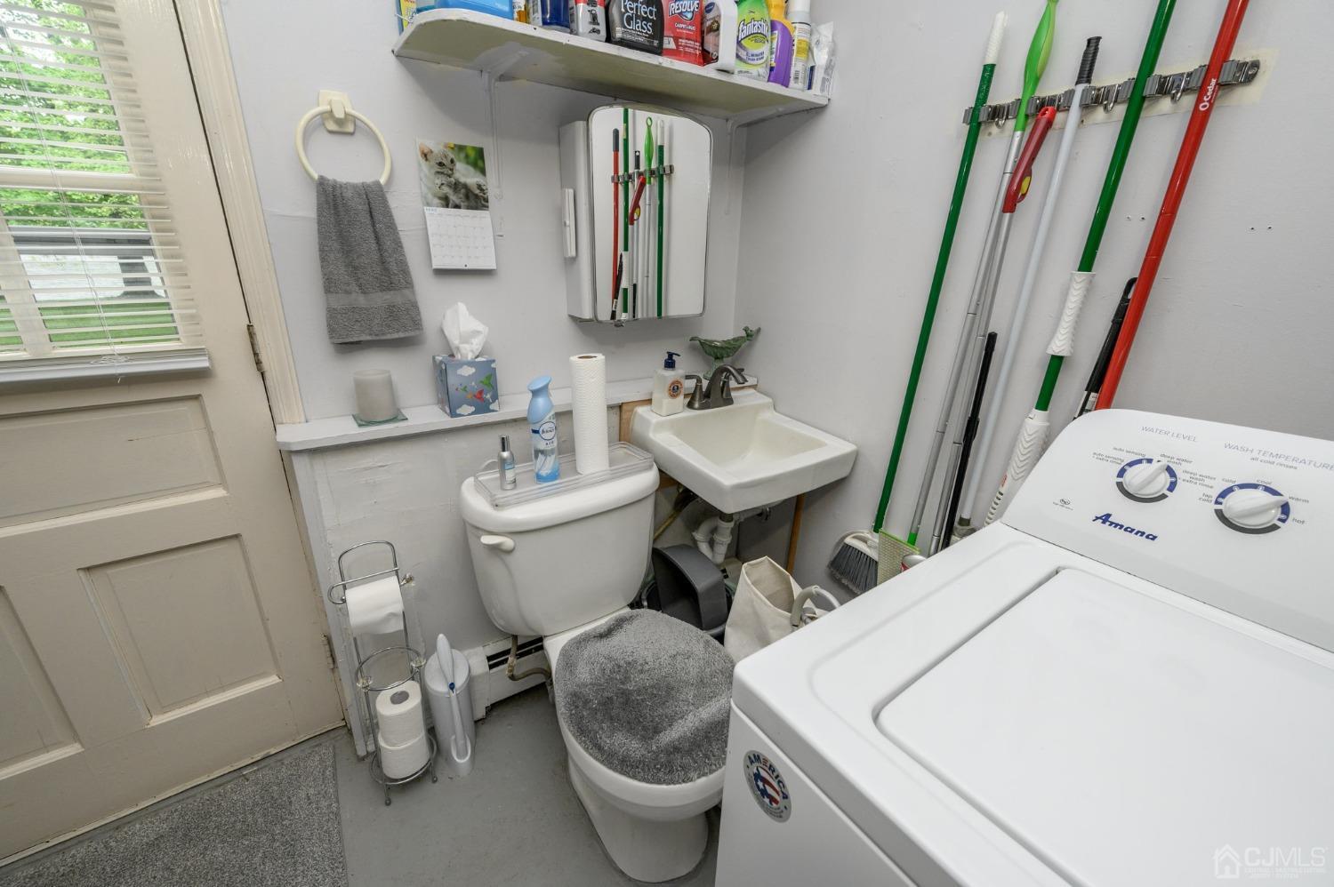25 Sunset Drive Andover, NJ 07821 - Photo 28 of 43 a bathroom with a sink toilet and a mirror