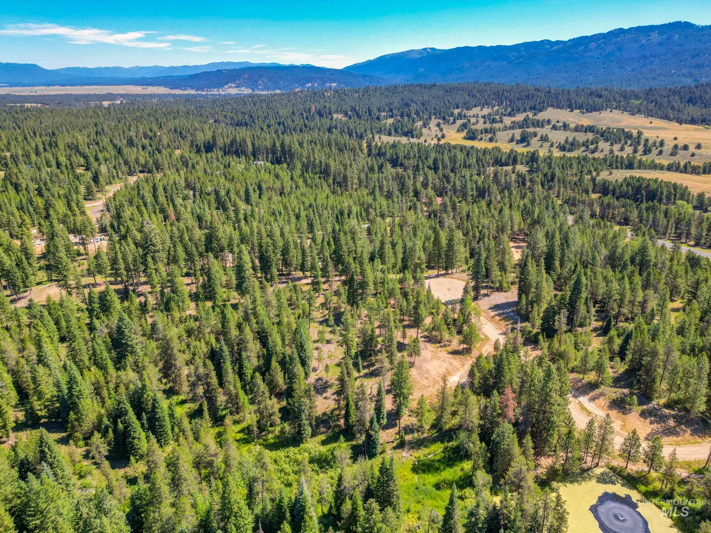151 Timber Haven Place Cascade, ID 83611 - Photo 9 of 41