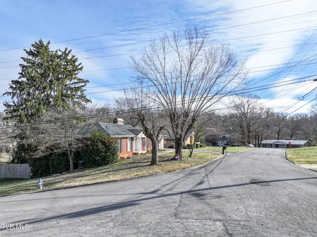 $259,900 | 113 Wayfair Drive, Greeneville, TN 37743