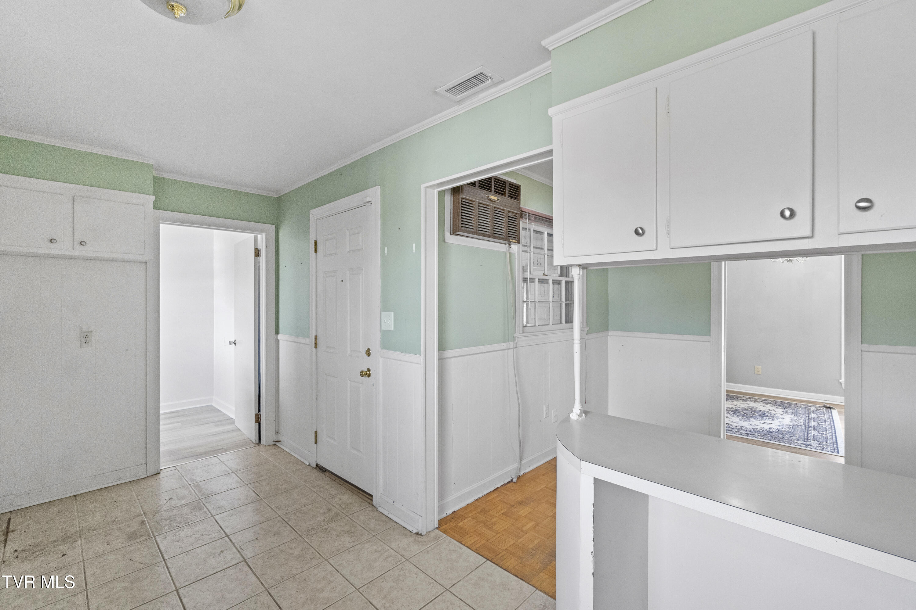 113 Wayfair Drive Greeneville, TN 37743 - Photo 7 of 68 6