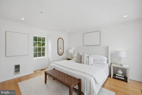 $1,174,900 | 1935 Belmont Road Northwest, Unit 1122, Washington, DC 20009
