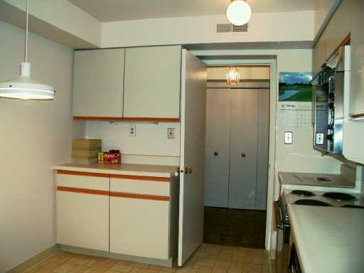 302 Fox Chapel Road, Unit 213 Pittsburgh, PA 15238 - Photo 5 of 7 Other.