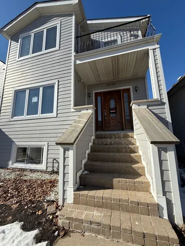 $4,250 | 3842 North Newcastle Avenue, Chicago, IL 60634