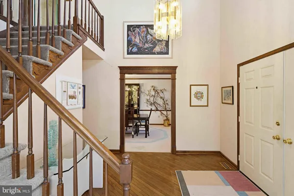 $800,000 | 54 Roy Lane, Huntingdon Valley, PA 19006