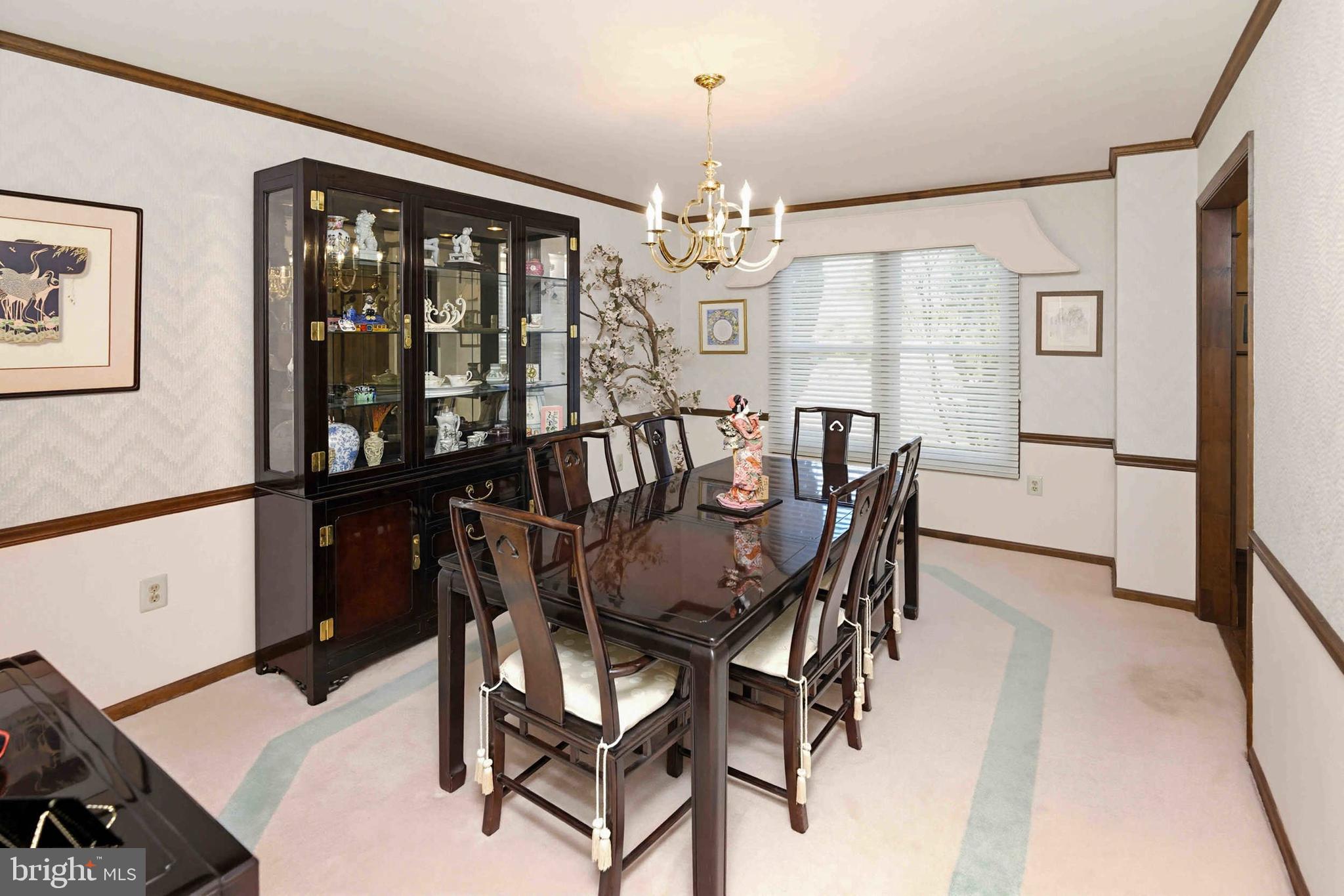 54 Roy Lane Huntingdon Valley, PA 19006 - Photo 8 of 32 Dining room