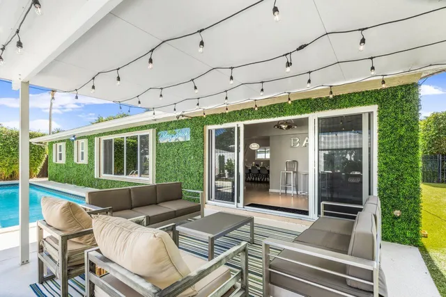 $7,500 | 717 Heron Drive, Delray Beach, FL 33444