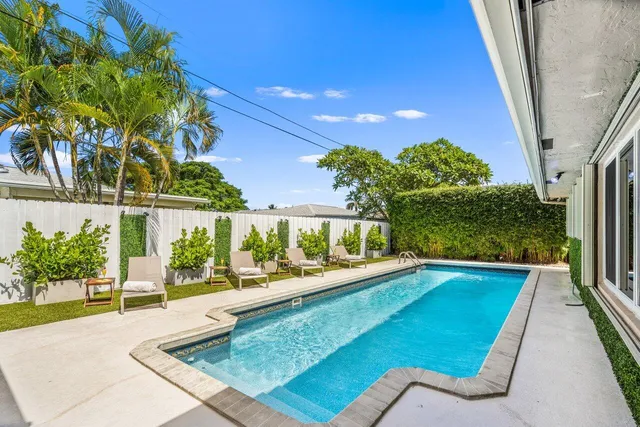 $7,500 | 717 Heron Drive, Delray Beach, FL 33444