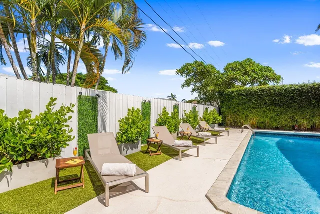 $7,500 | 717 Heron Drive, Delray Beach, FL 33444