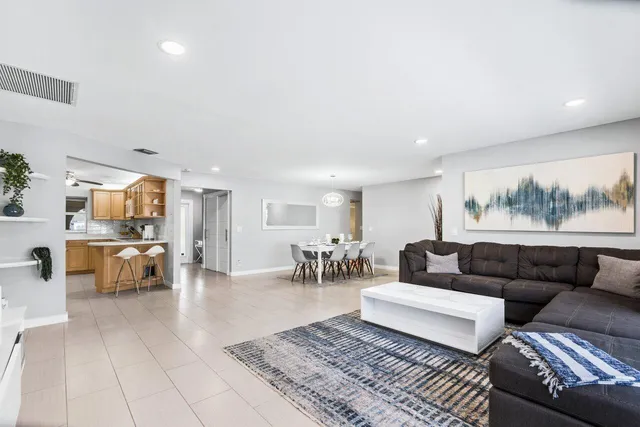 $7,500 | 717 Heron Drive, Delray Beach, FL 33444