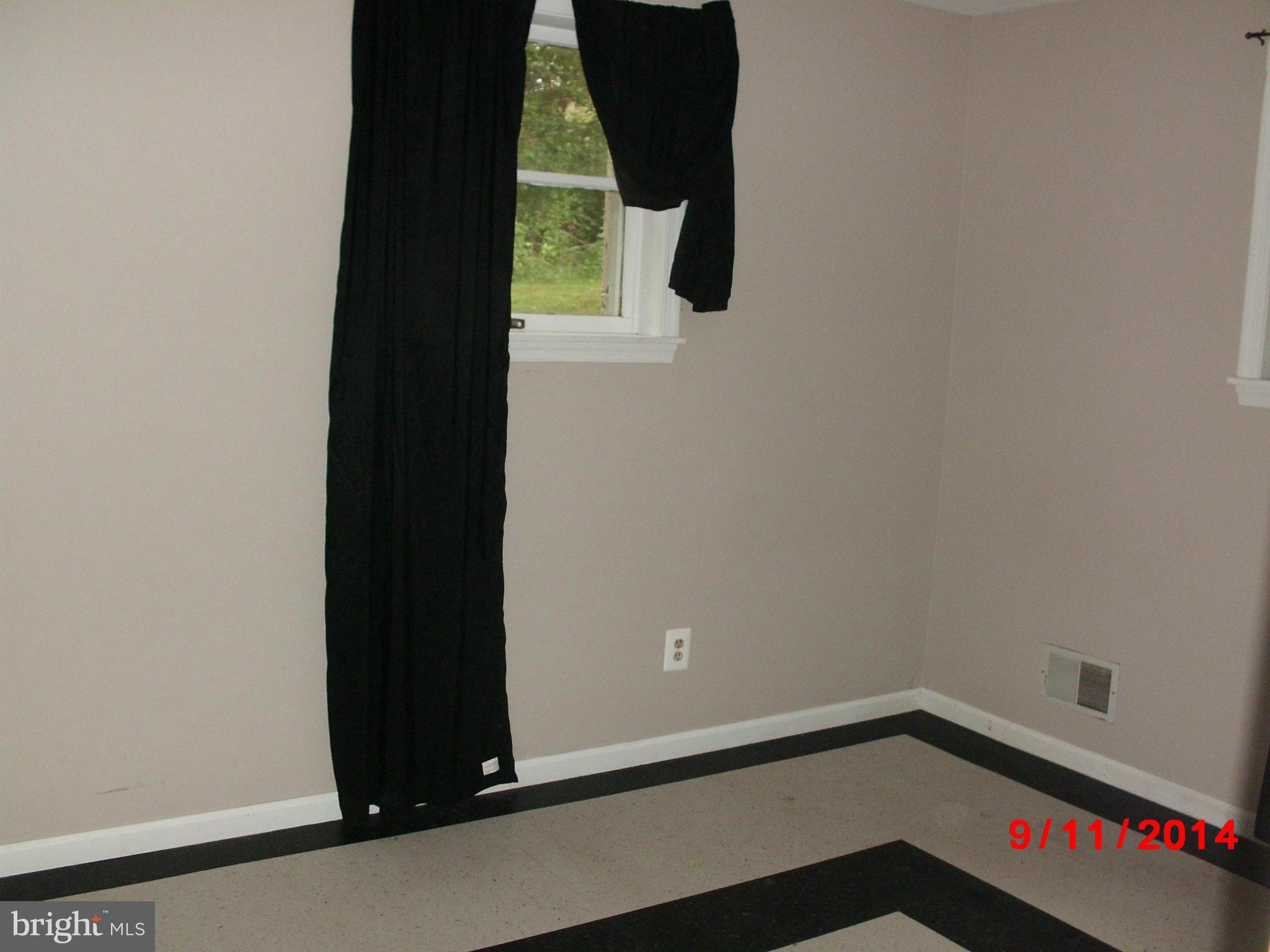 708 Wheatley Road North East, MD 21901 - Photo 6 of 10 Interior (General)