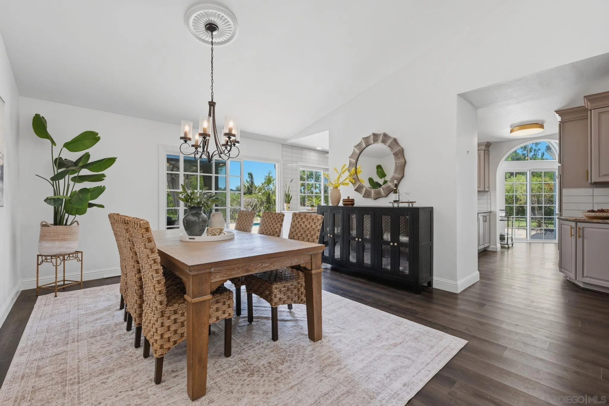 1619 Mapleleaf Court Encinitas, CA 92024 - Photo 28 of 60