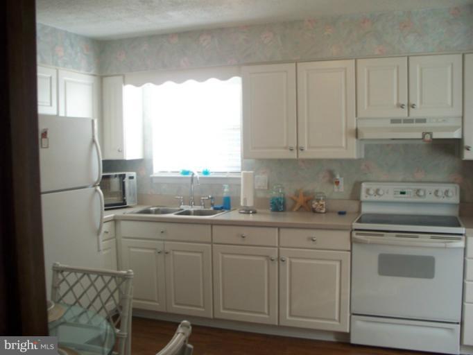 1790 Brickhouse Road Dunkirk, MD 20754 - Photo 6 of 22 Kitchen