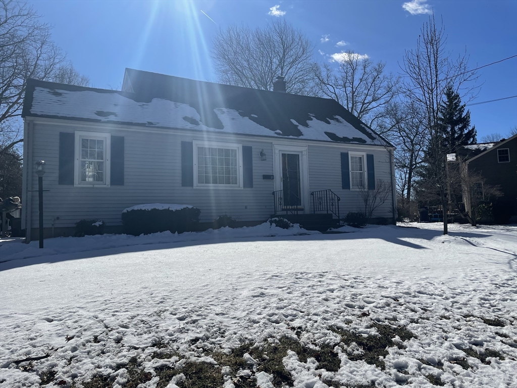 21 Hamilton Road Northborough, MA 01532 - Photo 1 of 27 Gallery Image 1