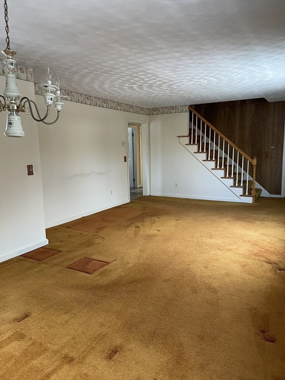 21 Hamilton Road Northborough, MA 01532 - Photo 8 of 27 Gallery Image 8