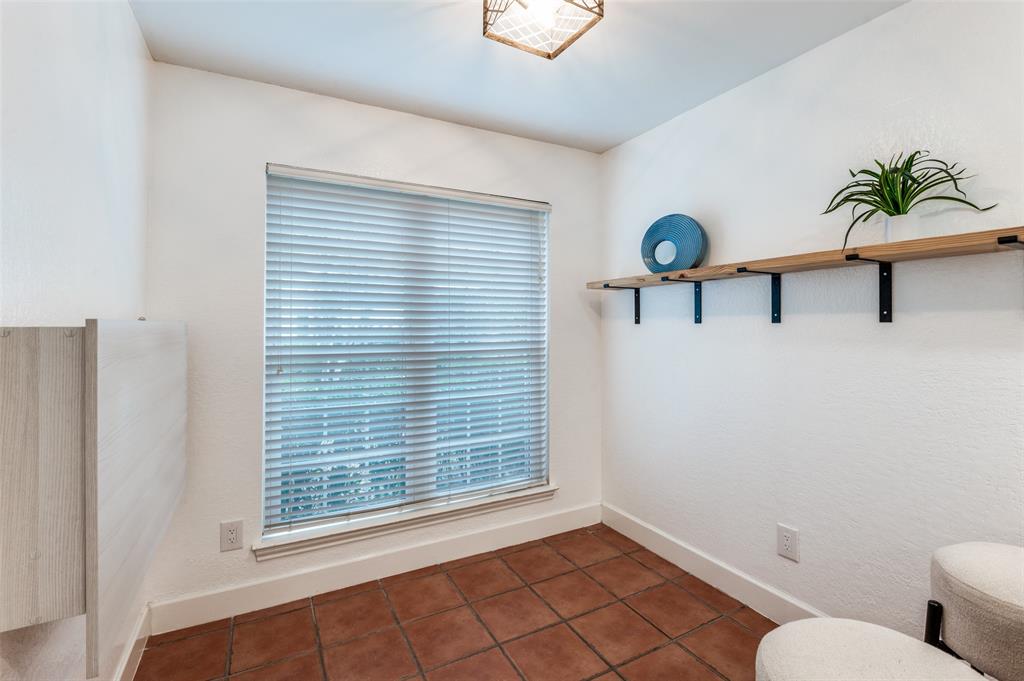 17820 Windflower Way, Unit 402 Dallas, TX 75252 - Photo 14 of 30