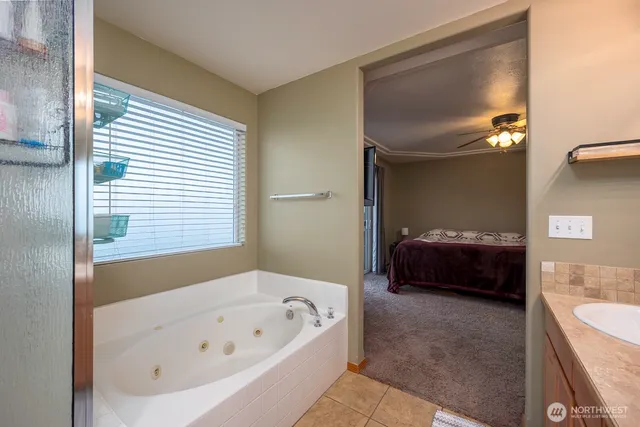 $435,000 | 9584 Naples Street Southeast, Moses Lake, WA 98837