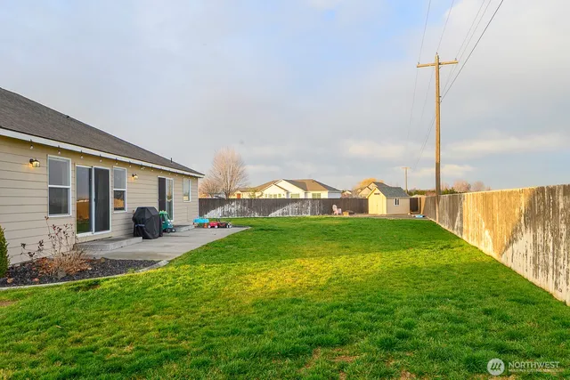 $435,000 | 9584 Naples Street Southeast, Moses Lake, WA 98837