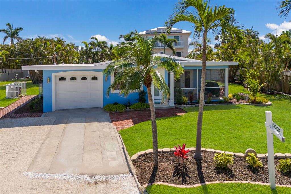 237 85th Street Holmes Beach, FL 34217 - Photo 3 of 42