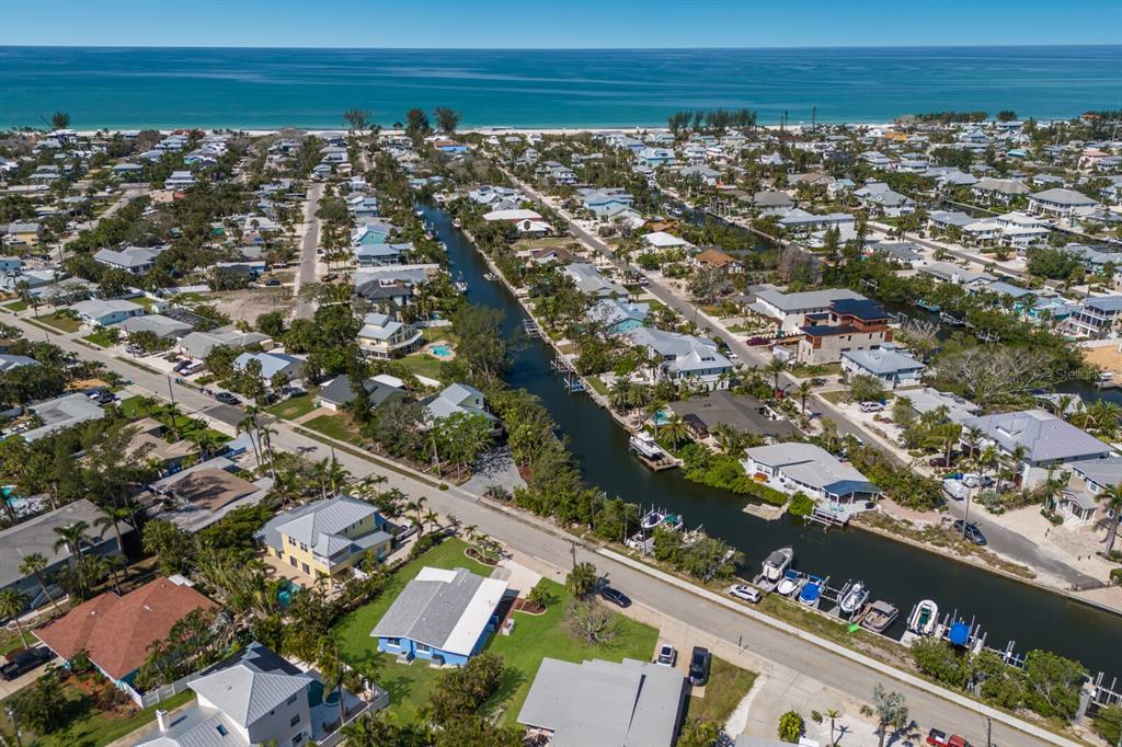 237 85th Street Holmes Beach, FL 34217 - Photo 40 of 42