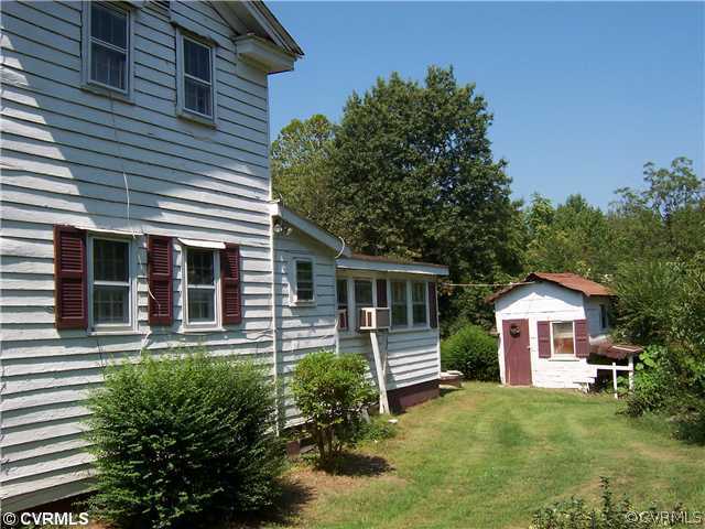 17529 New Baltimore Road Milford, VA 22514 - Photo 5 of 5 Exterior Front
