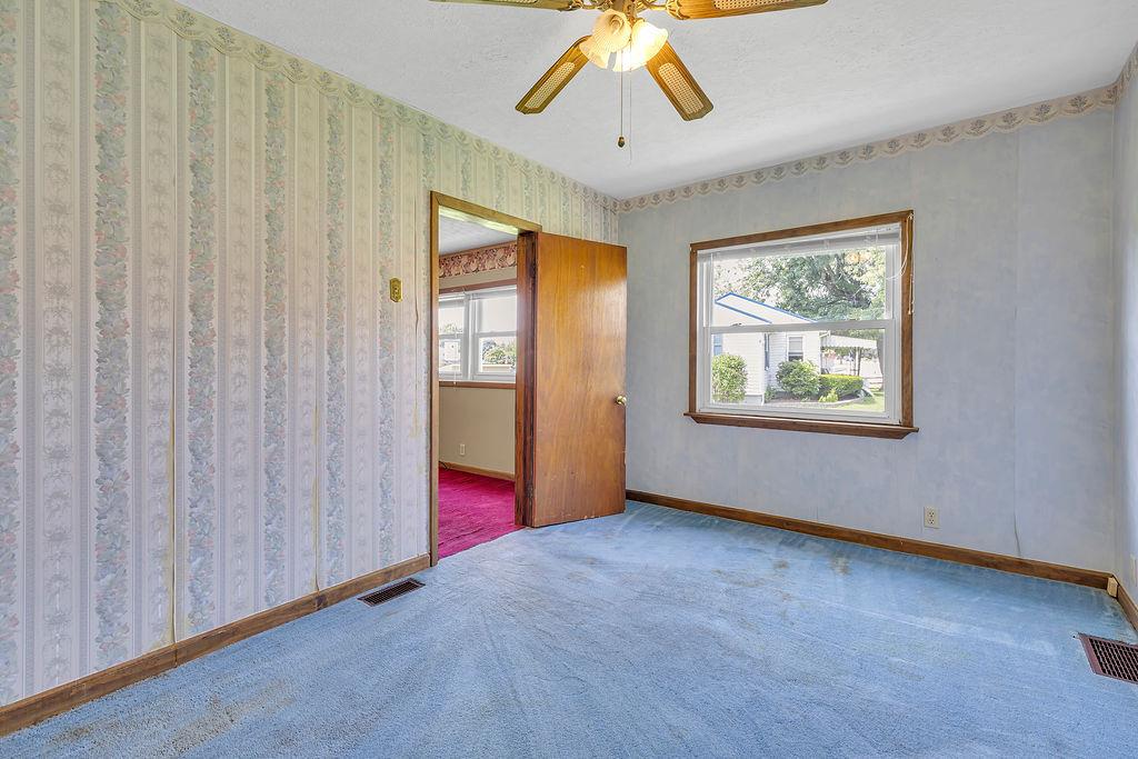 4706 Rochester Road New Brighton, PA 15066 - Photo 20 of 28 4th bedroom is a nice sized bedroom on main level.