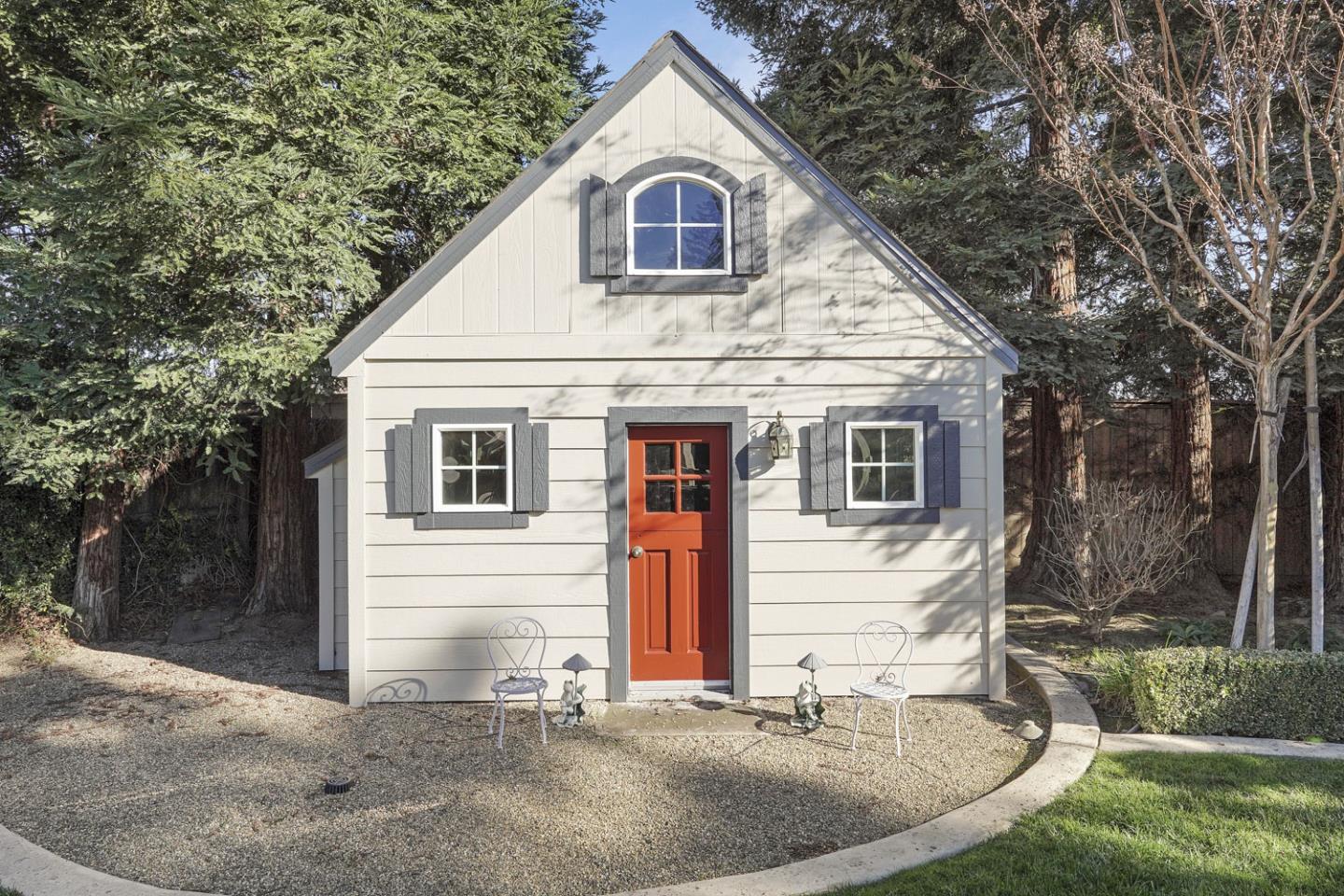 1636 Timberlake Circle Lodi, CA 95242 - Photo 42 of 44 a view of a house with a yard