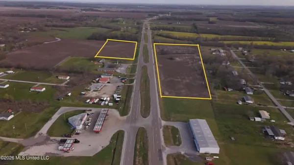 $105,000 | 1 S Highway, Greenville, MS 38701