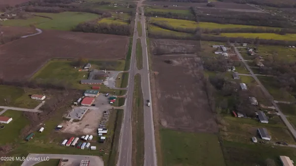 $105,000 | 1 S Highway, Greenville, MS 38701