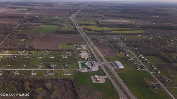 $105,000 | 1 S Highway, Greenville, MS 38701