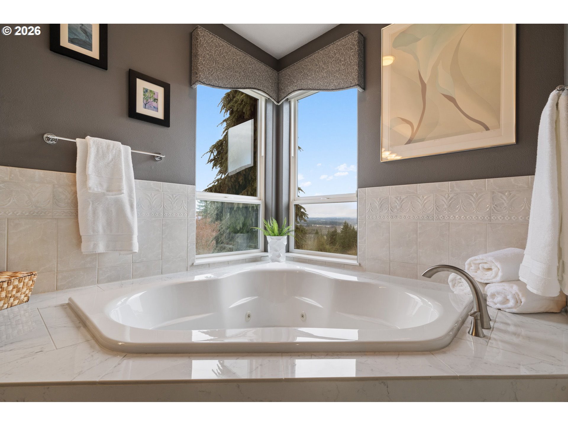 2305 Northwest Douglas Street Camas, WA 98607 - Photo 23 of 46 a picture of a bathroom