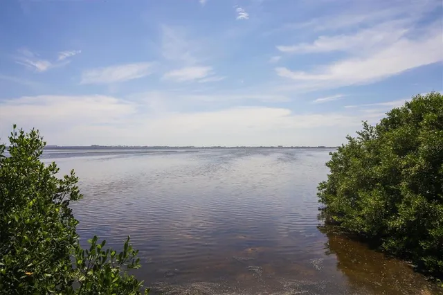 $6,500 | 6104 Champions Row Street, Bradenton, FL 34210