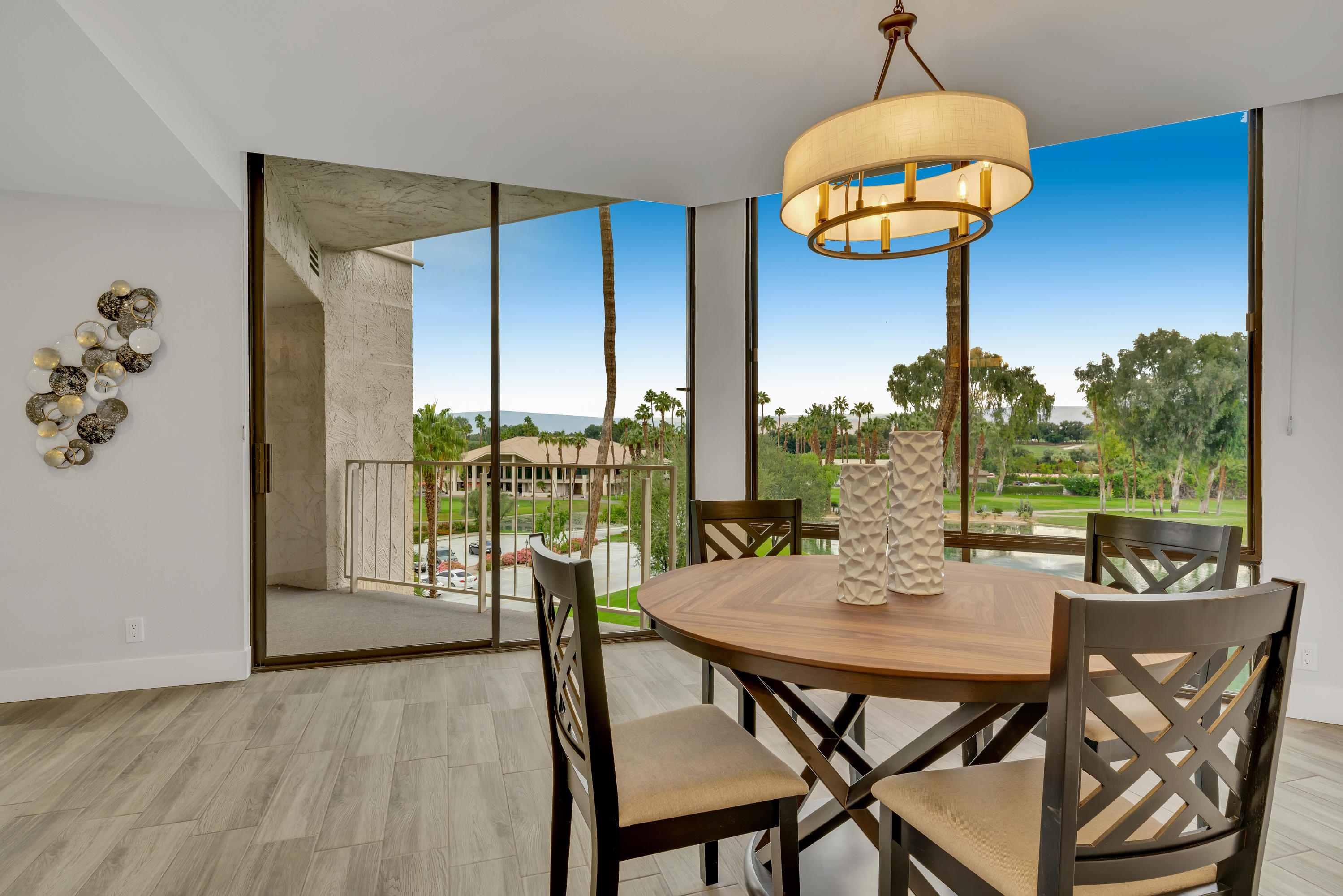910 Island Drive, Unit 406 Rancho Mirage, CA 92270 - Photo 16 of 42 Photo-27