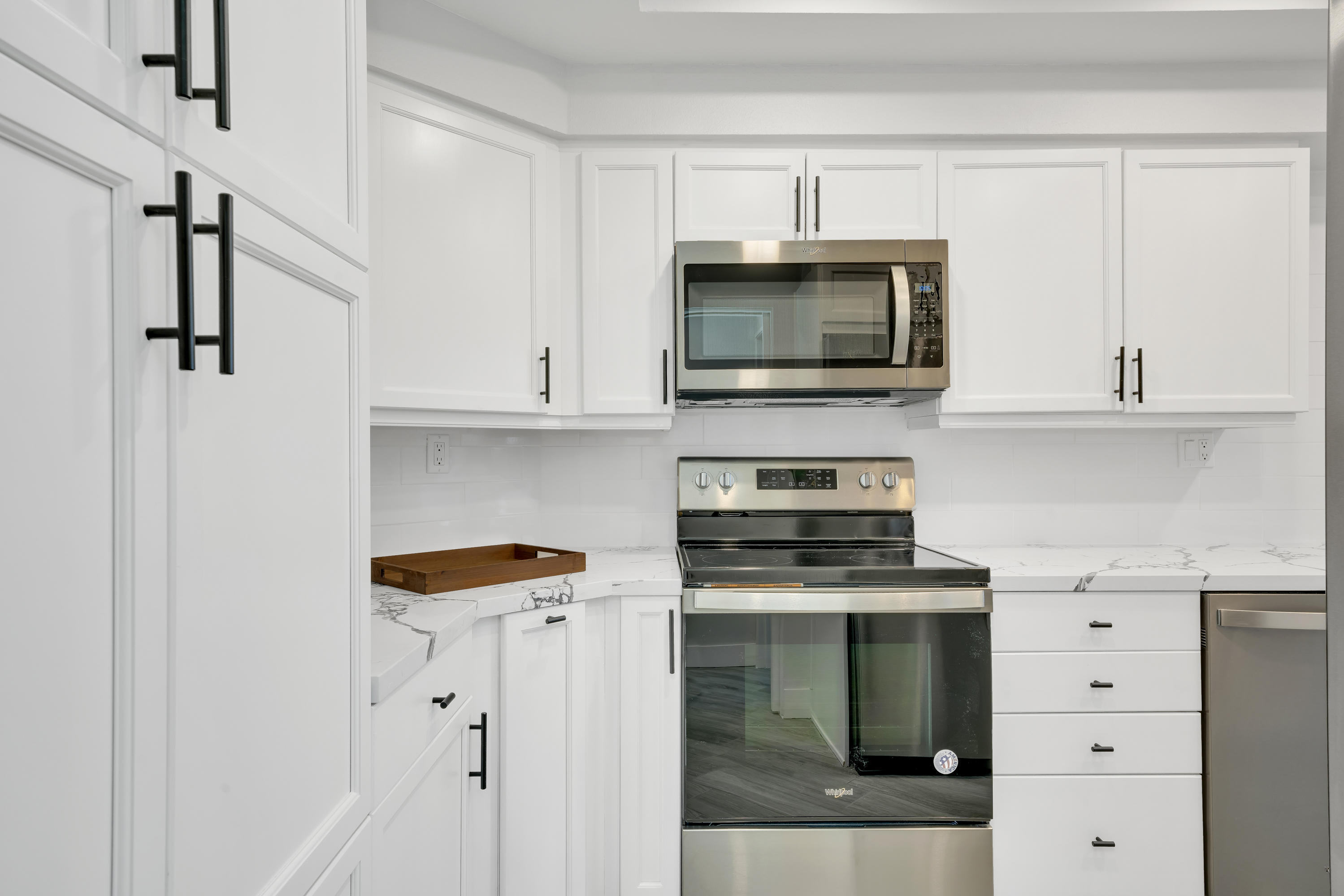 910 Island Drive, Unit 406 Rancho Mirage, CA 92270 - Photo 20 of 42 Photo-31