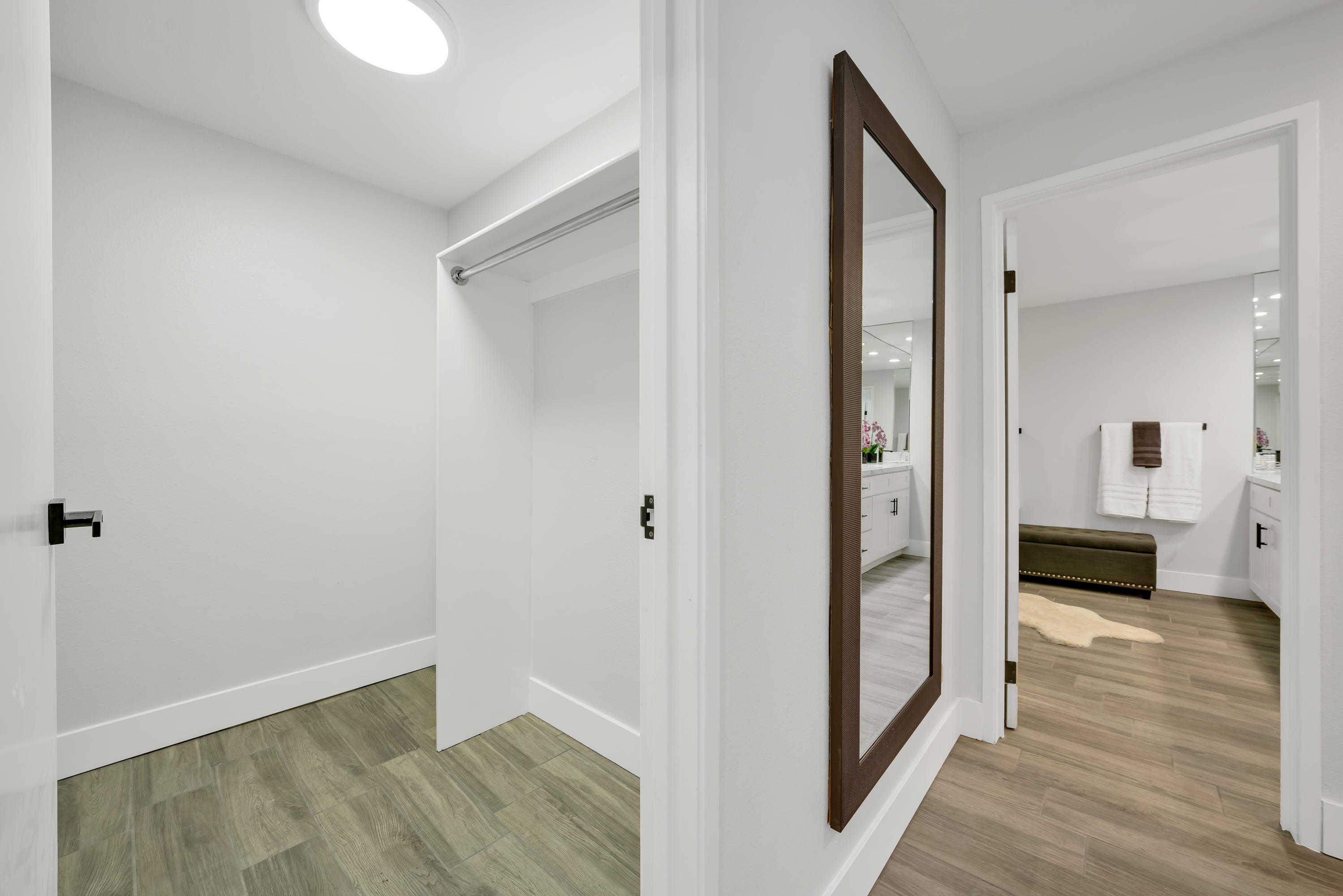 910 Island Drive, Unit 406 Rancho Mirage, CA 92270 - Photo 23 of 42 Photo-41