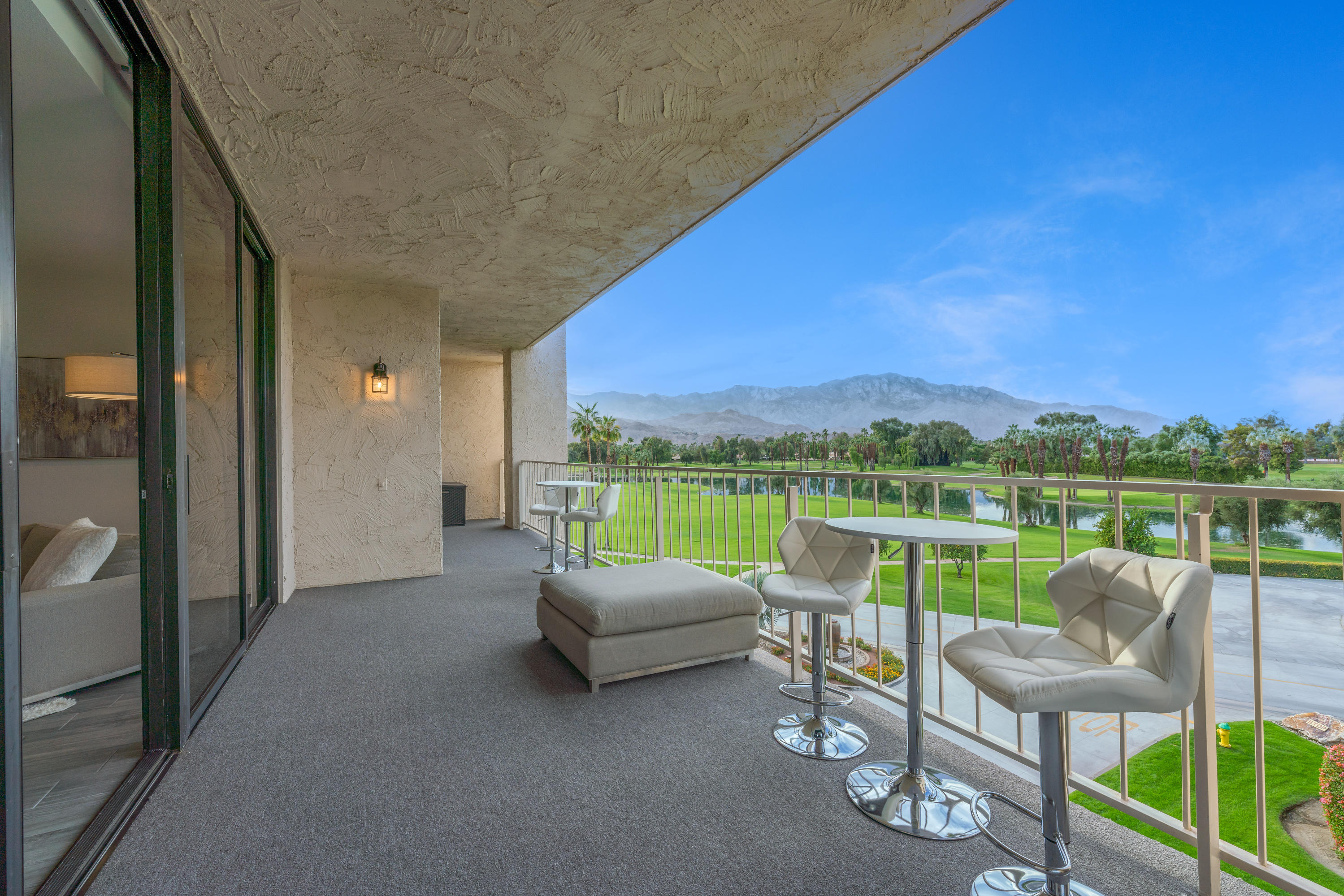 910 Island Drive, Unit 406 Rancho Mirage, CA 92270 - Photo 31 of 42 Photo-3