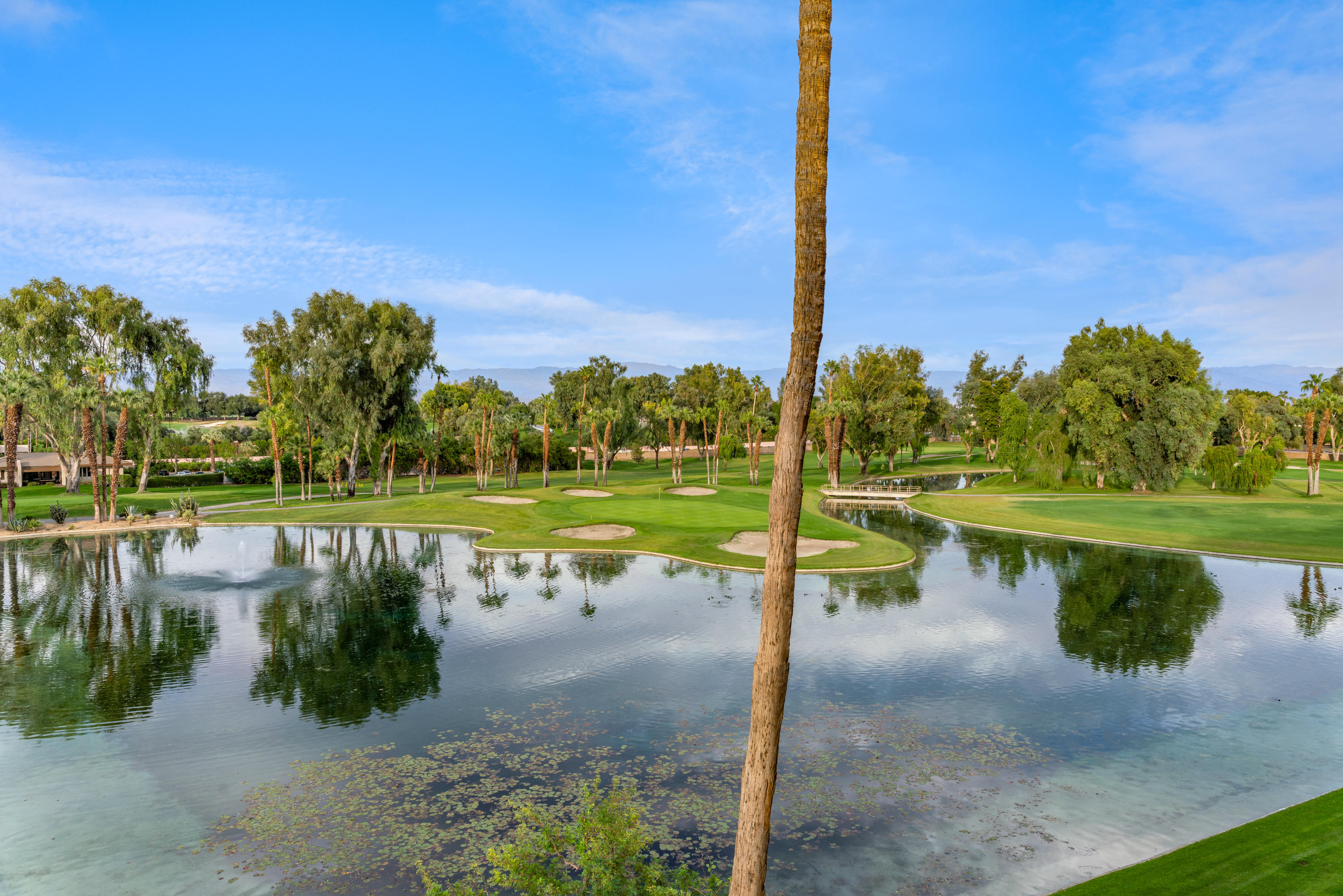 910 Island Drive, Unit 406 Rancho Mirage, CA 92270 - Photo 37 of 42 Photo-8